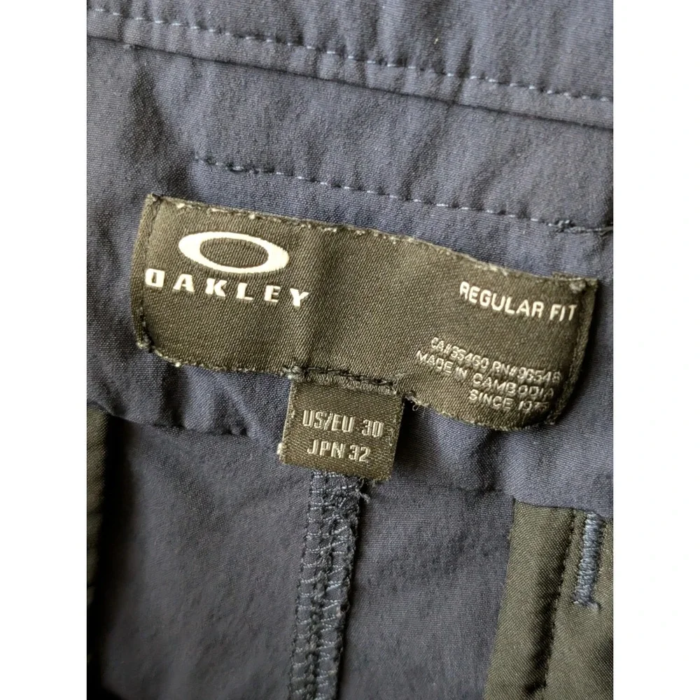 Oakley Mens Regular Fit‎ Performance Shorts Navy Blue Size 30 Athletic Outdoor